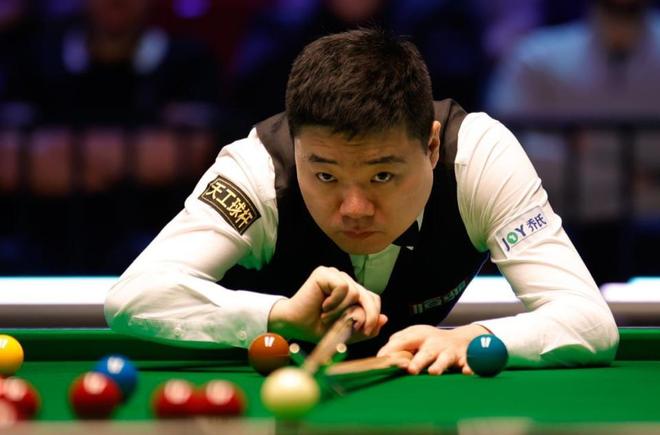 在现代足球 在现代足球