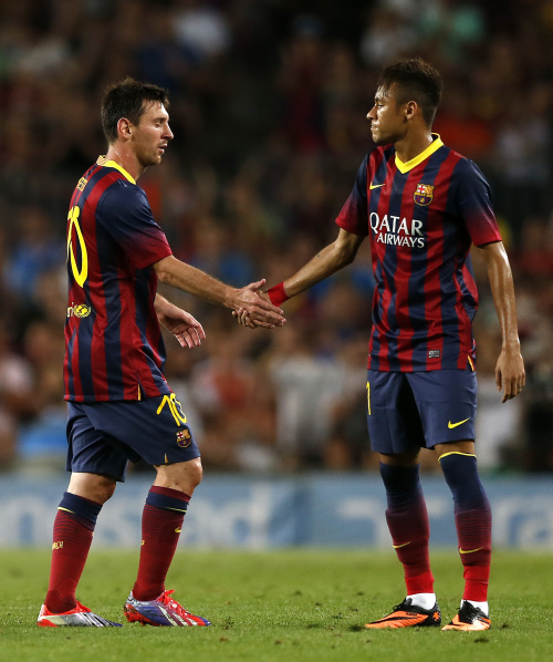 联赛中历经 联赛中历经